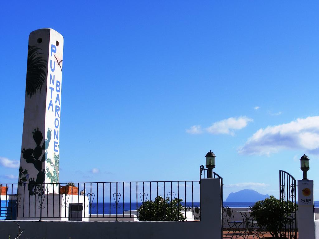 Hotel Punta Barone サンタ・マリーナ・サリーナ エクステリア 写真